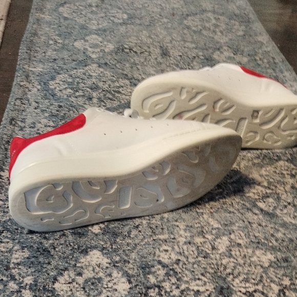 Mens Alexander McQueen White and Red Sneakers - Picture 5 of 7